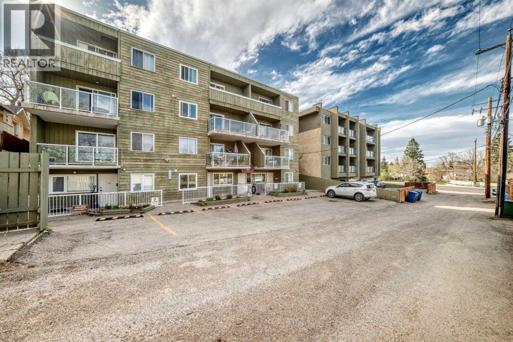 #102 1814 18 Street SW - 34