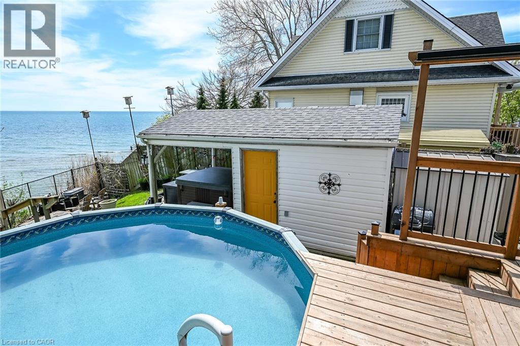 16 WILCOX Drive - 35
