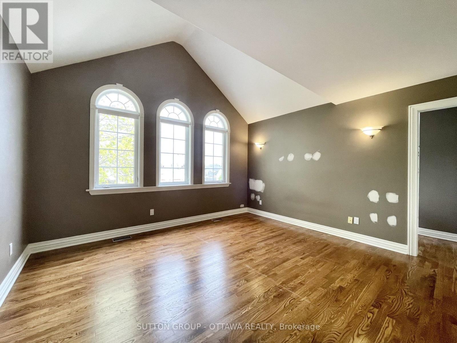 1520 ARNHEM STREET - 13