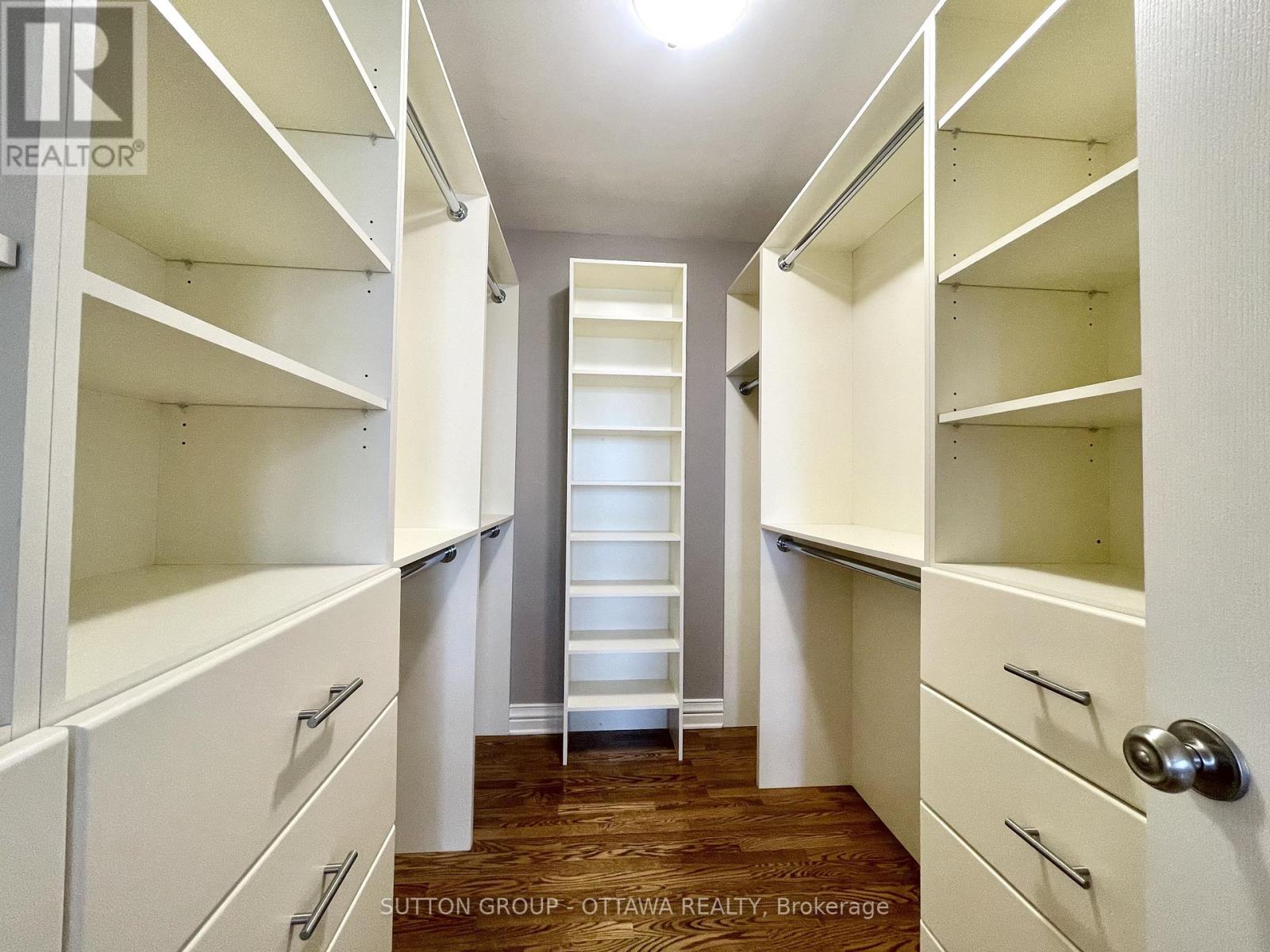 1520 ARNHEM STREET - 15