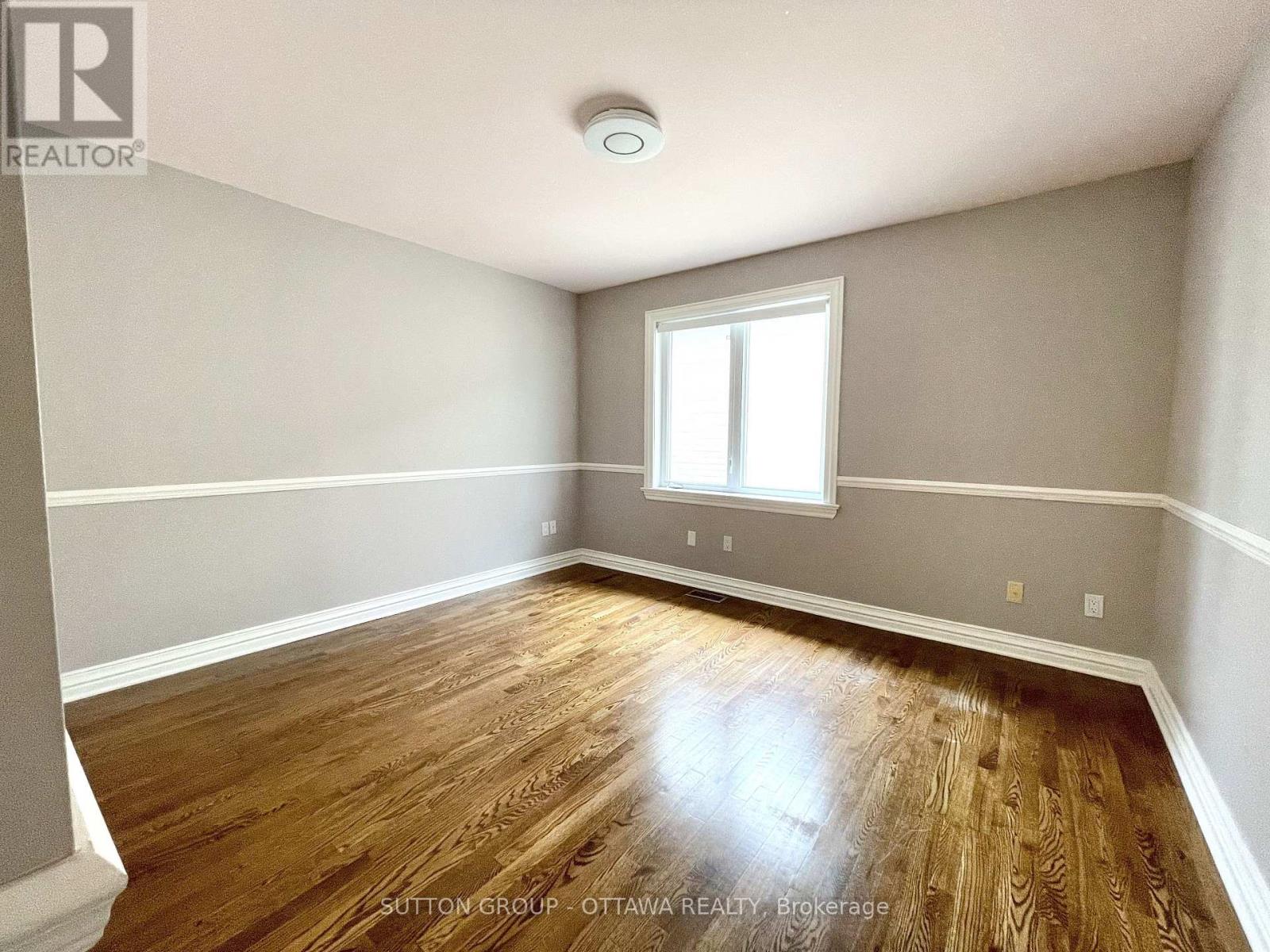 1520 ARNHEM STREET - 21