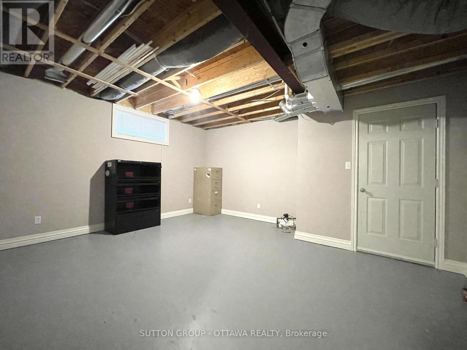 1520 ARNHEM STREET - 28