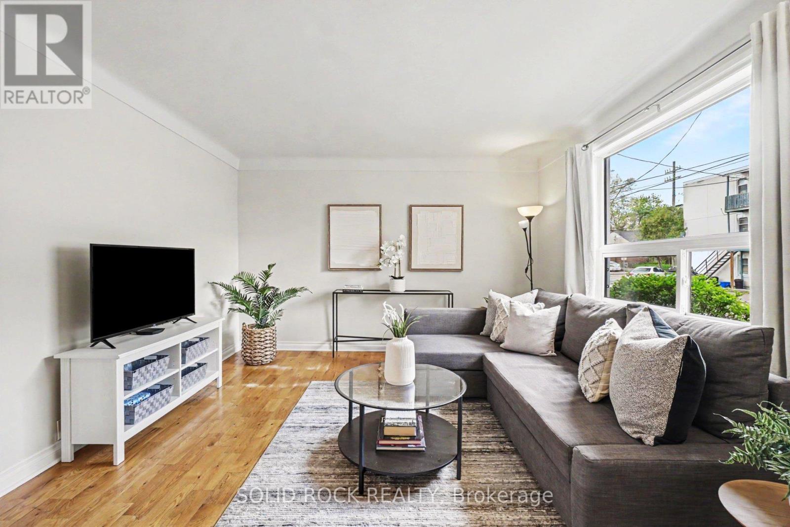 194 GENEST STREET - 11