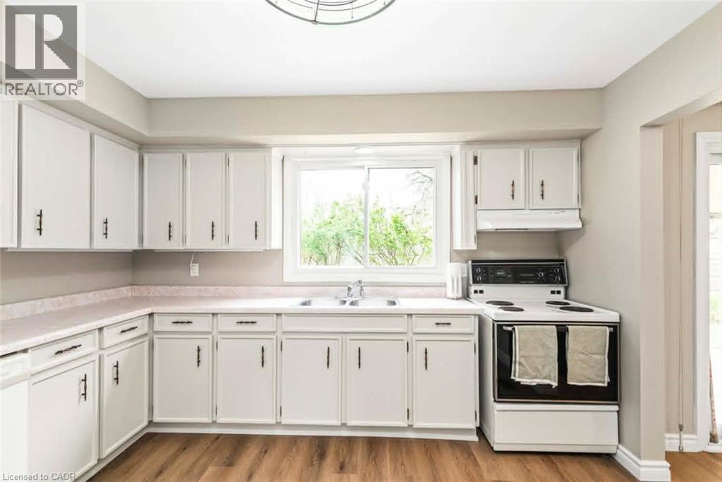 68 BROOKFIELD Boulevard, Dunnville, Ontario, N1A2X7 — Photo 20