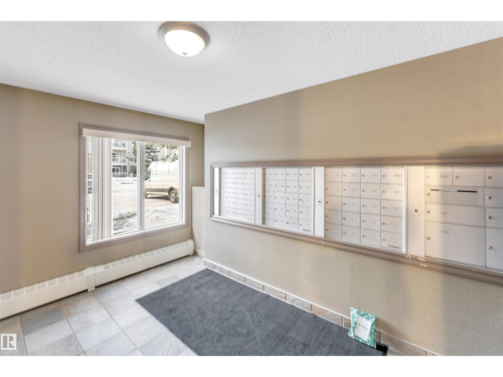 #201 4403 23 ST NW - 16