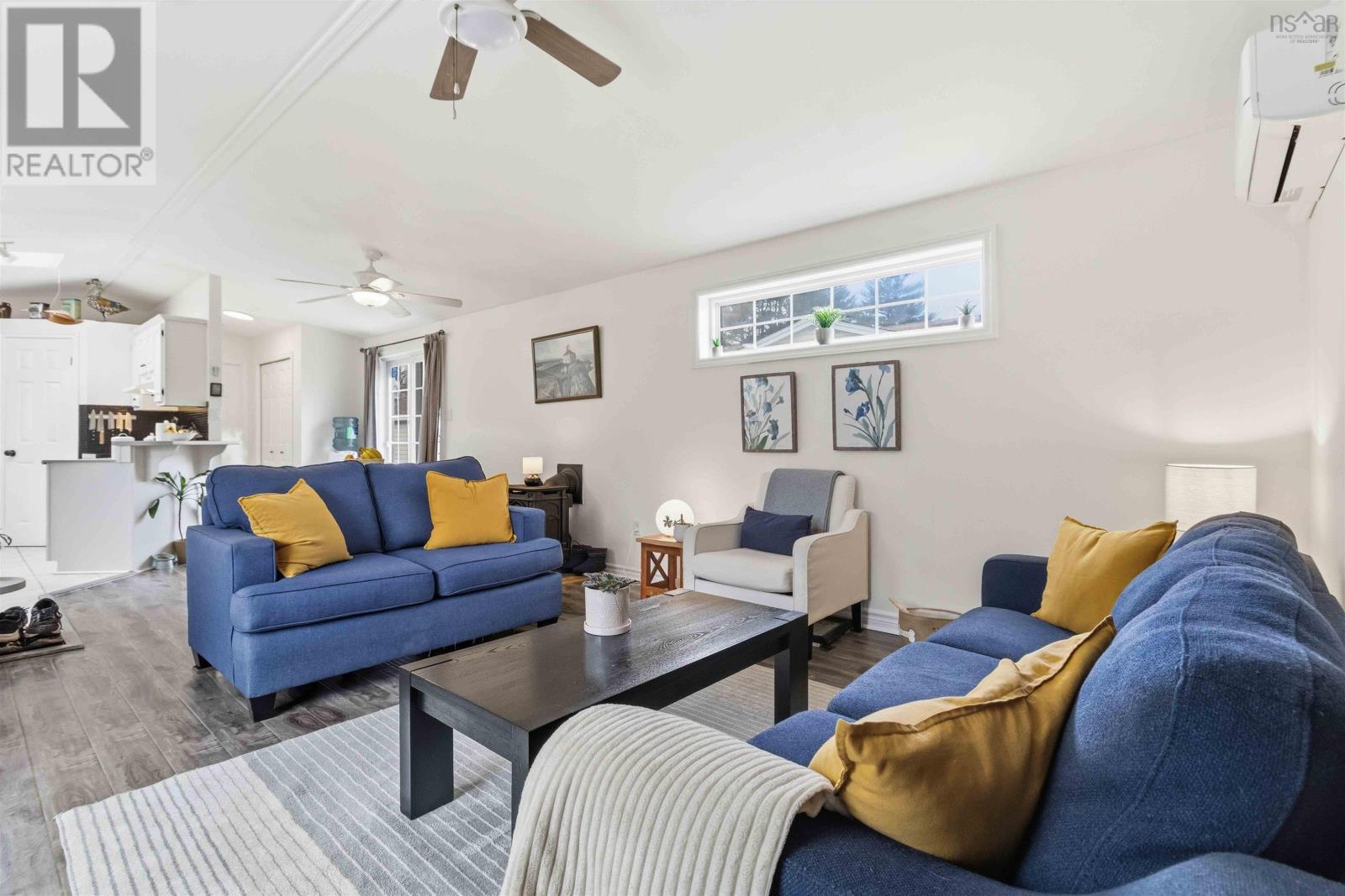 Property 25 of 42 of 110 Horton Avenue