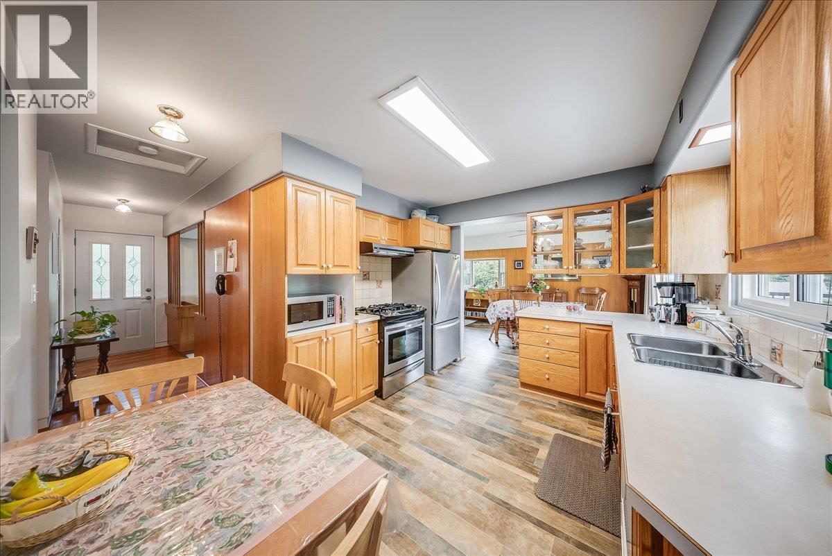 602 Schofield Highway - 5