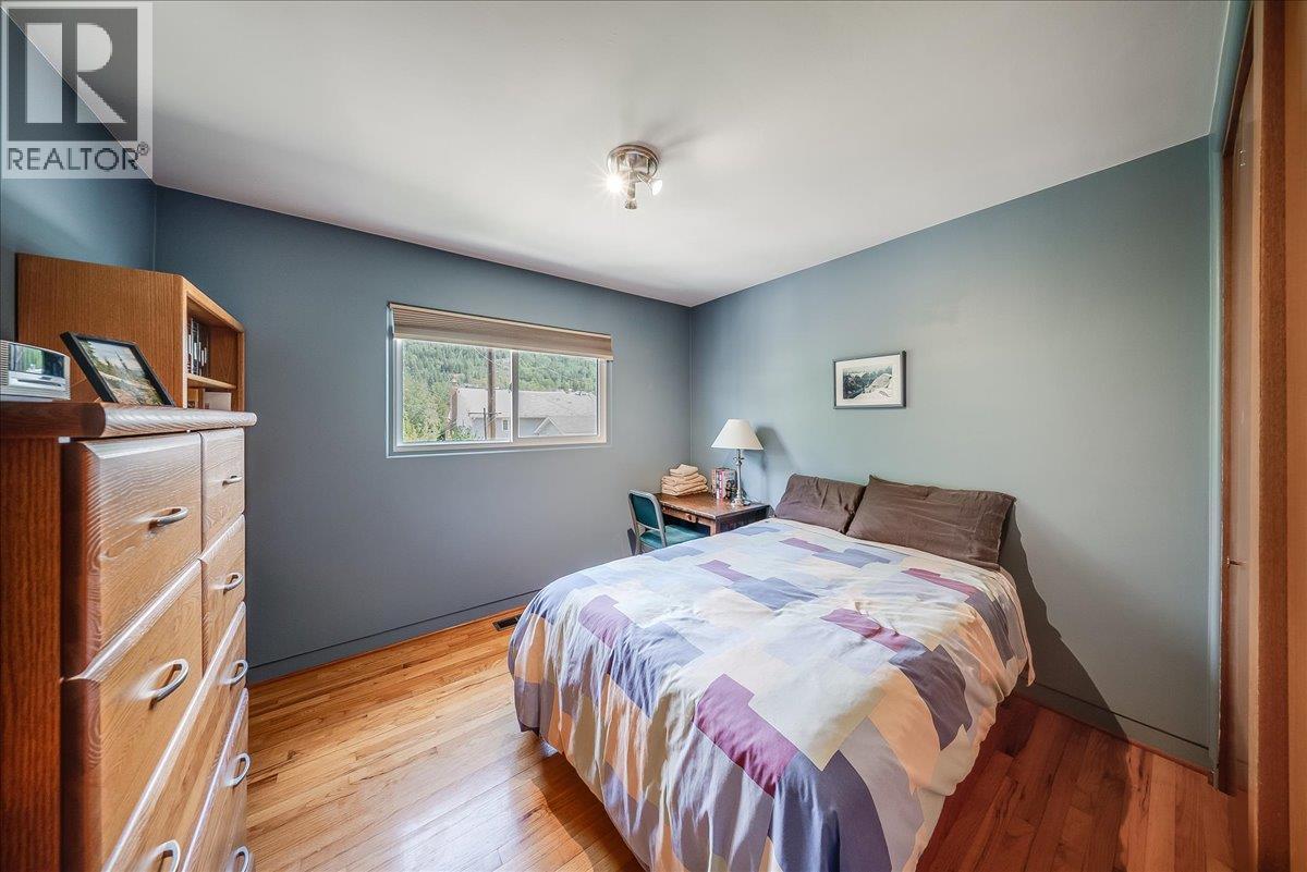 602 Schofield Highway - 17