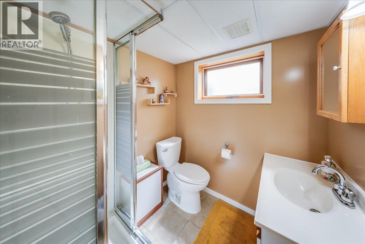 602 Schofield Highway - 29