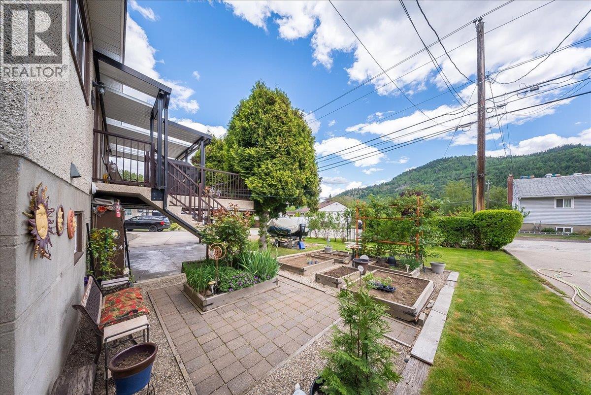 602 Schofield Highway - 46