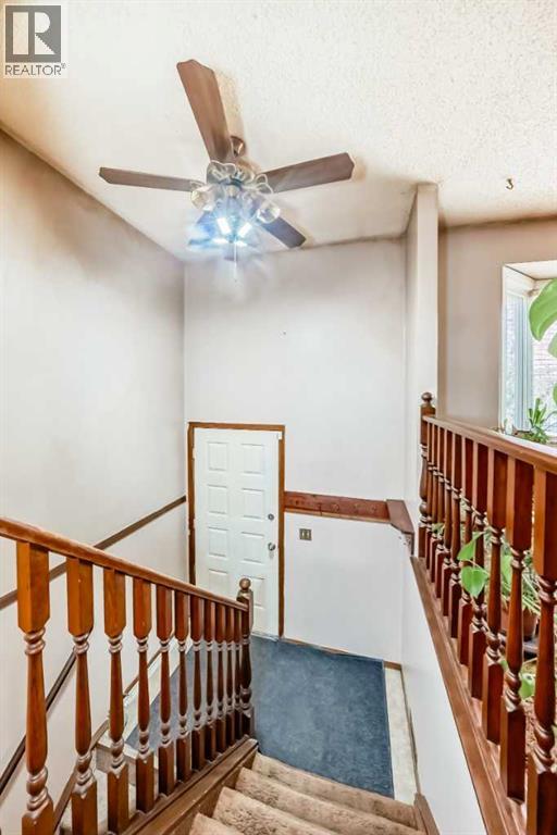 43 Mckenna Way SE - 4
