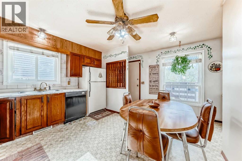 43 Mckenna Way SE - 6