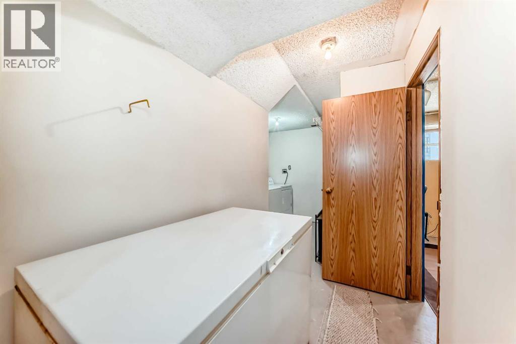 43 Mckenna Way SE - 32
