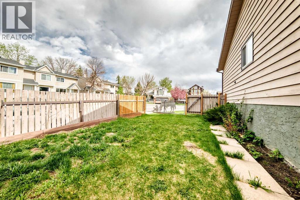 43 Mckenna Way SE - 46