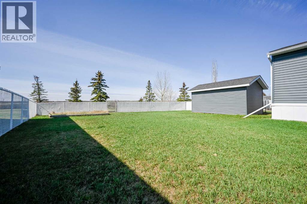 547 Stewart Street - 4