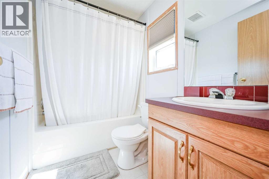 547 Stewart Street - 20