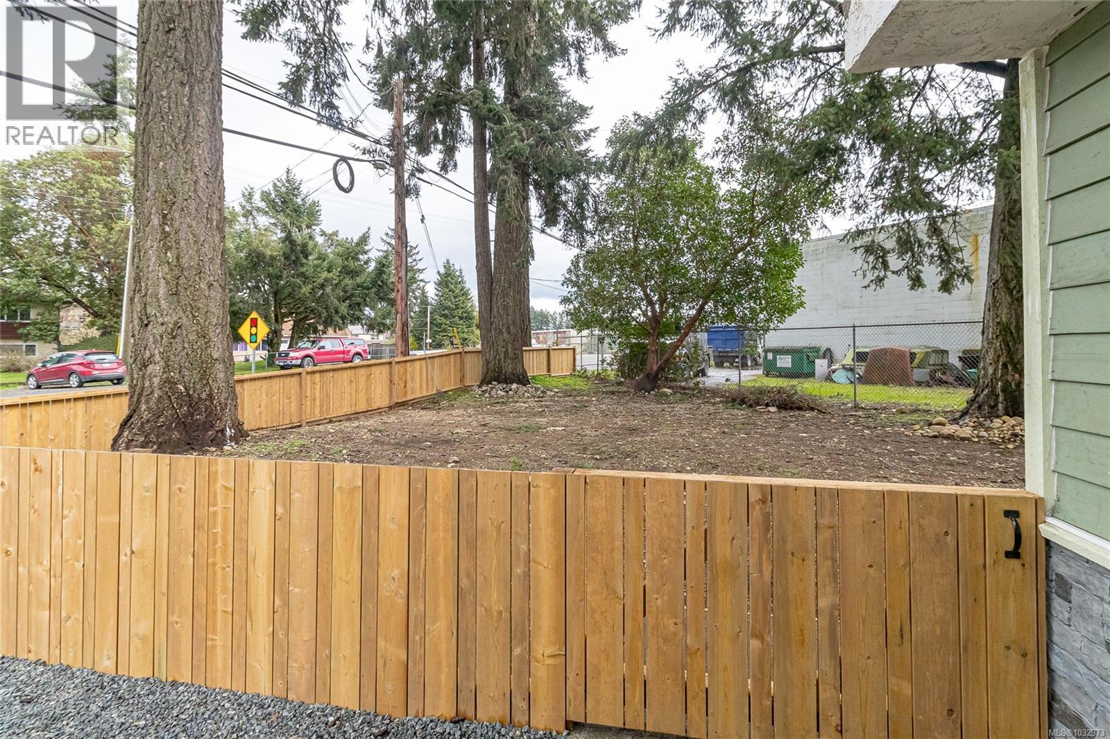 1117 Goldstream Ave - 22