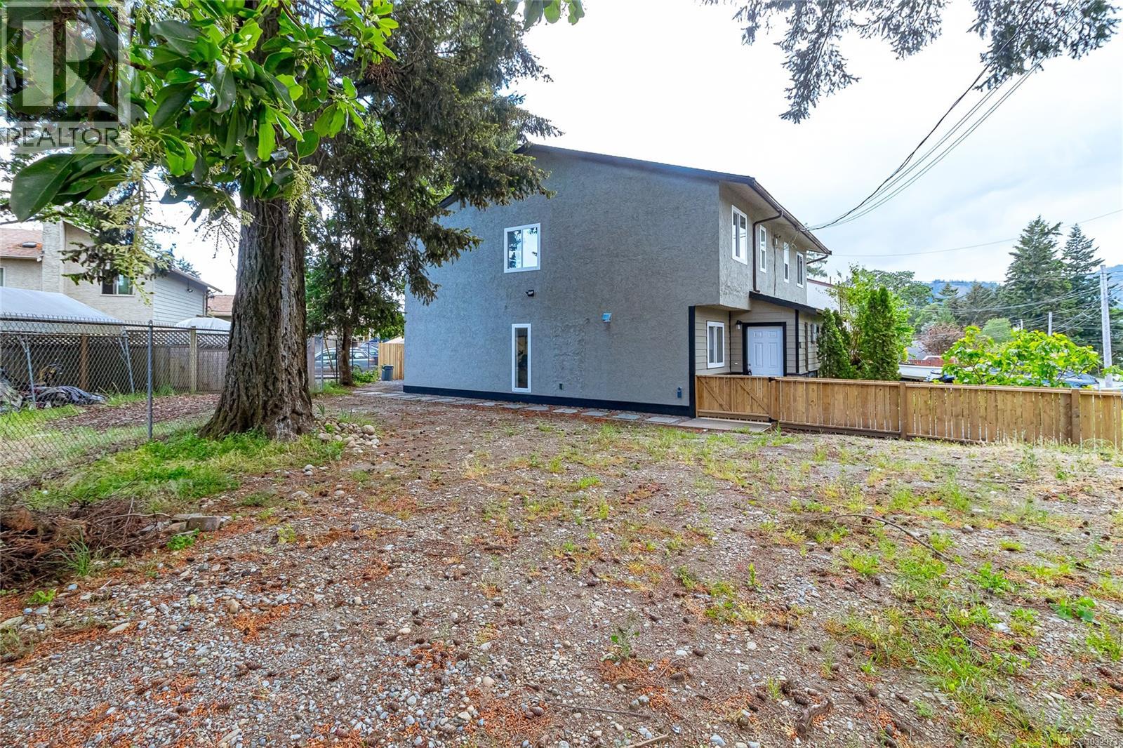 1117 Goldstream Ave - 23