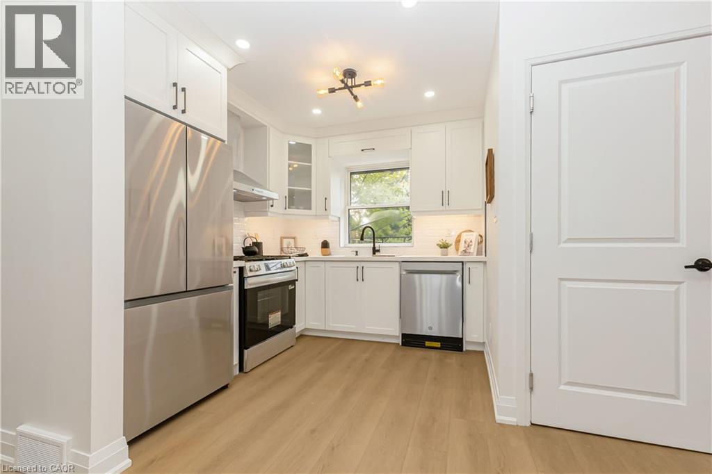 487 EAST 37TH Street, Hamilton, Ontario, L8V4C1 — Photo 26