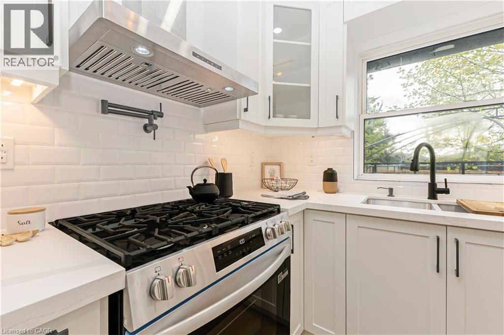 487 EAST 37TH Street - 12