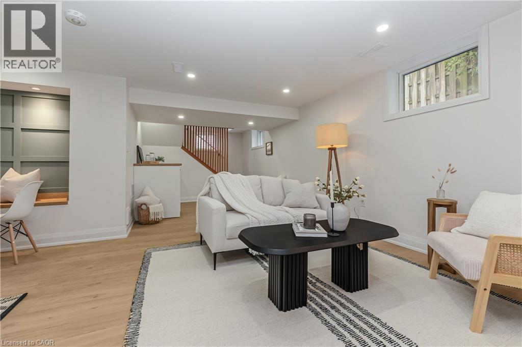 487 EAST 37TH Street, Hamilton, Ontario, L8V4C1 — Photo 38