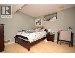 B 1143 Greenwood Ave, Esquimalt, BC V9A5K7 Photo 27
