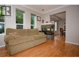 B 1143 Greenwood Ave, Esquimalt, BC V9A5K7 Photo 22