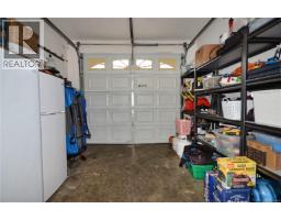 Dining room - B 1143 Greenwood Ave, Esquimalt, BC V9A5K7 Photo 14