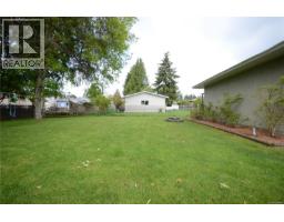 B 1143 Greenwood Ave, Esquimalt, BC V9A5K7 Photo 42