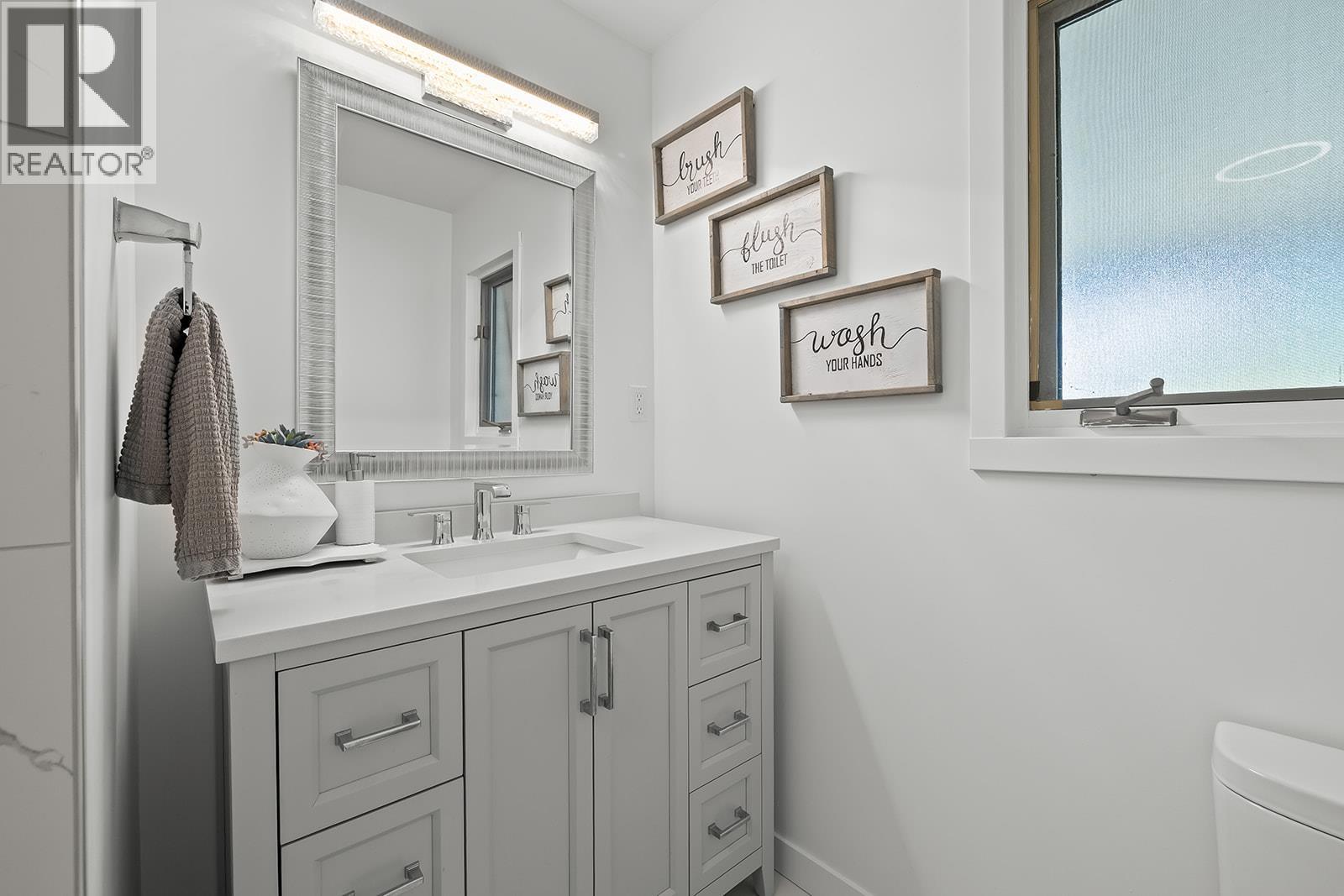  2239 Mayer Road, Kelowna
