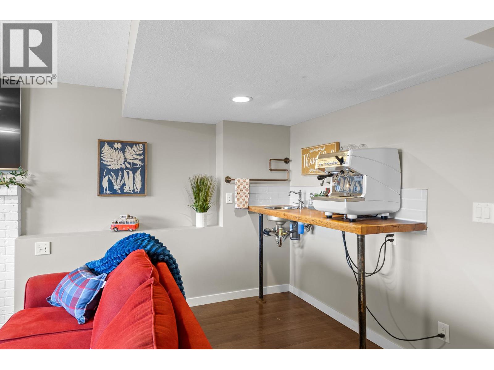  1603 West Kelowna Road, West Kelowna