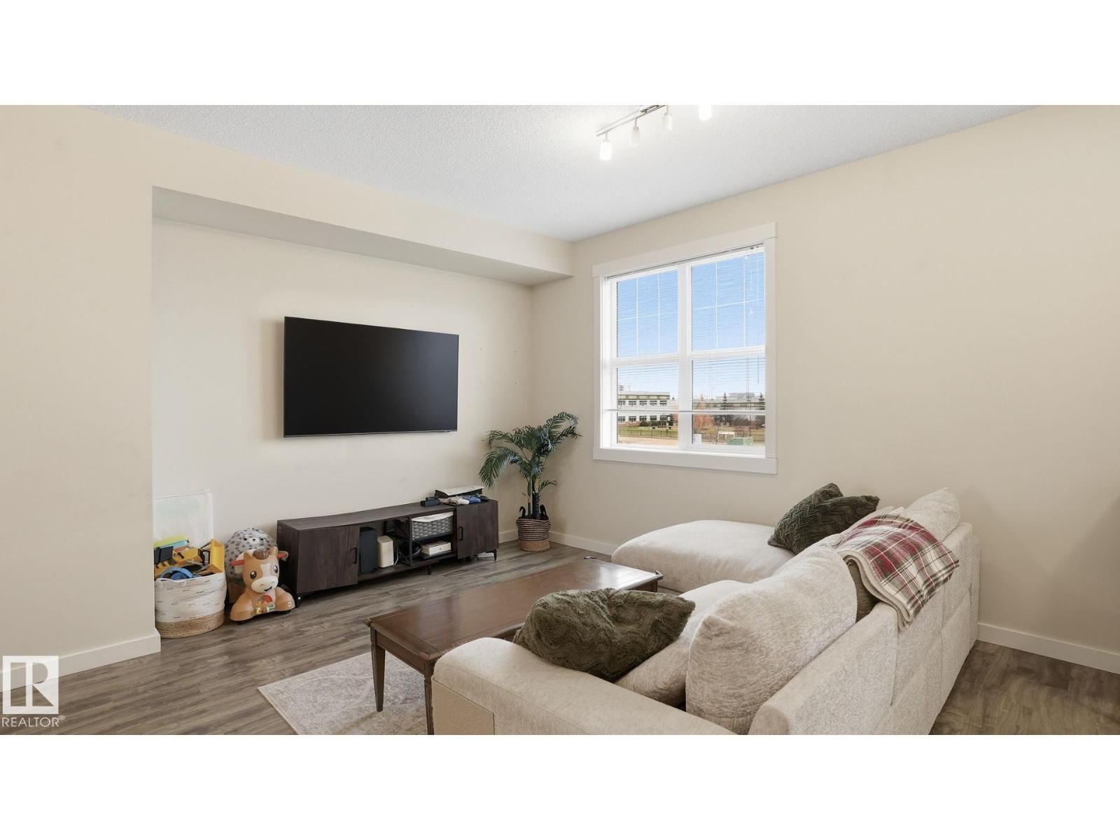 #202 8530 94 ST NE - 17