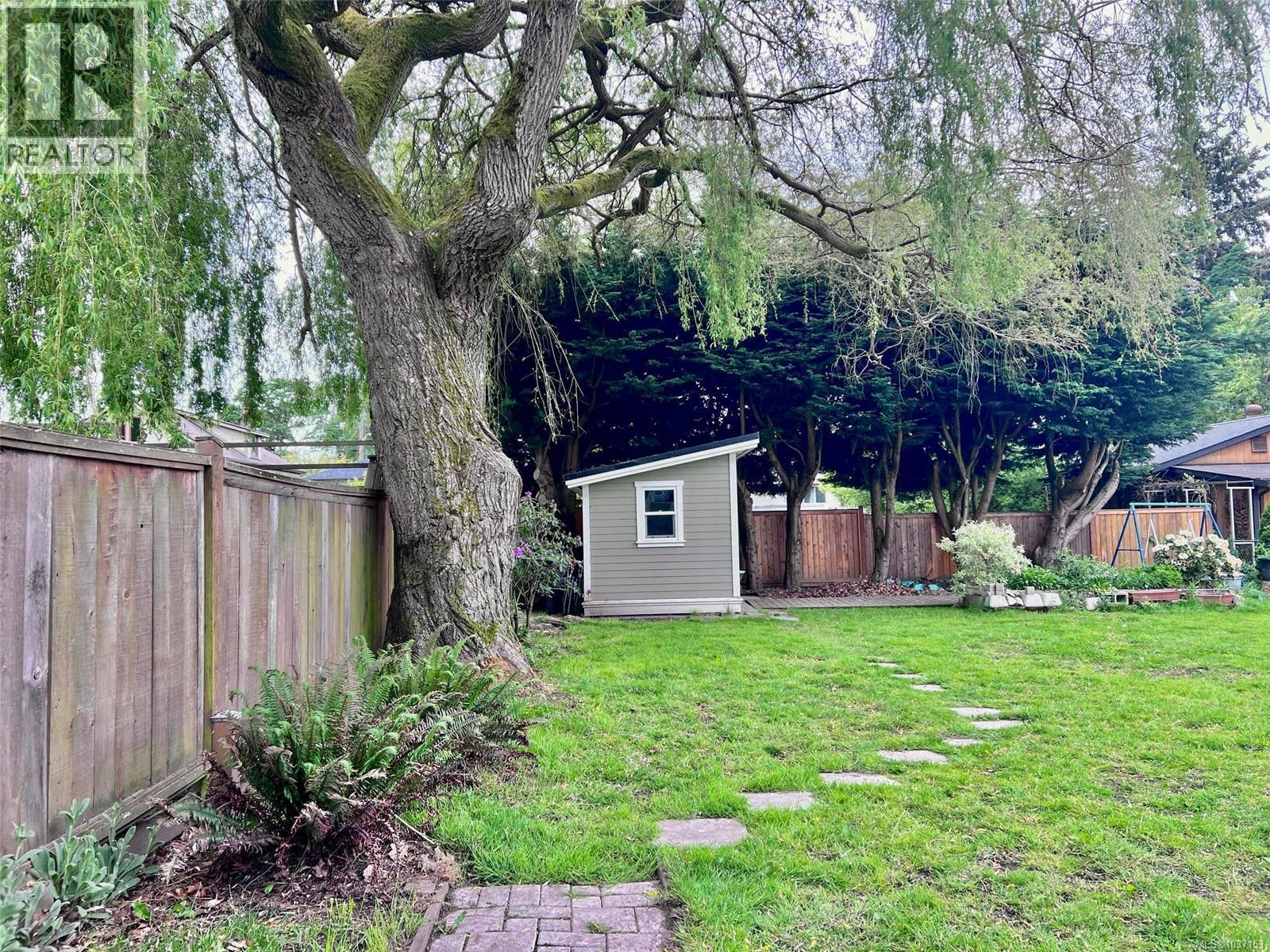3130 Somerset St - 30