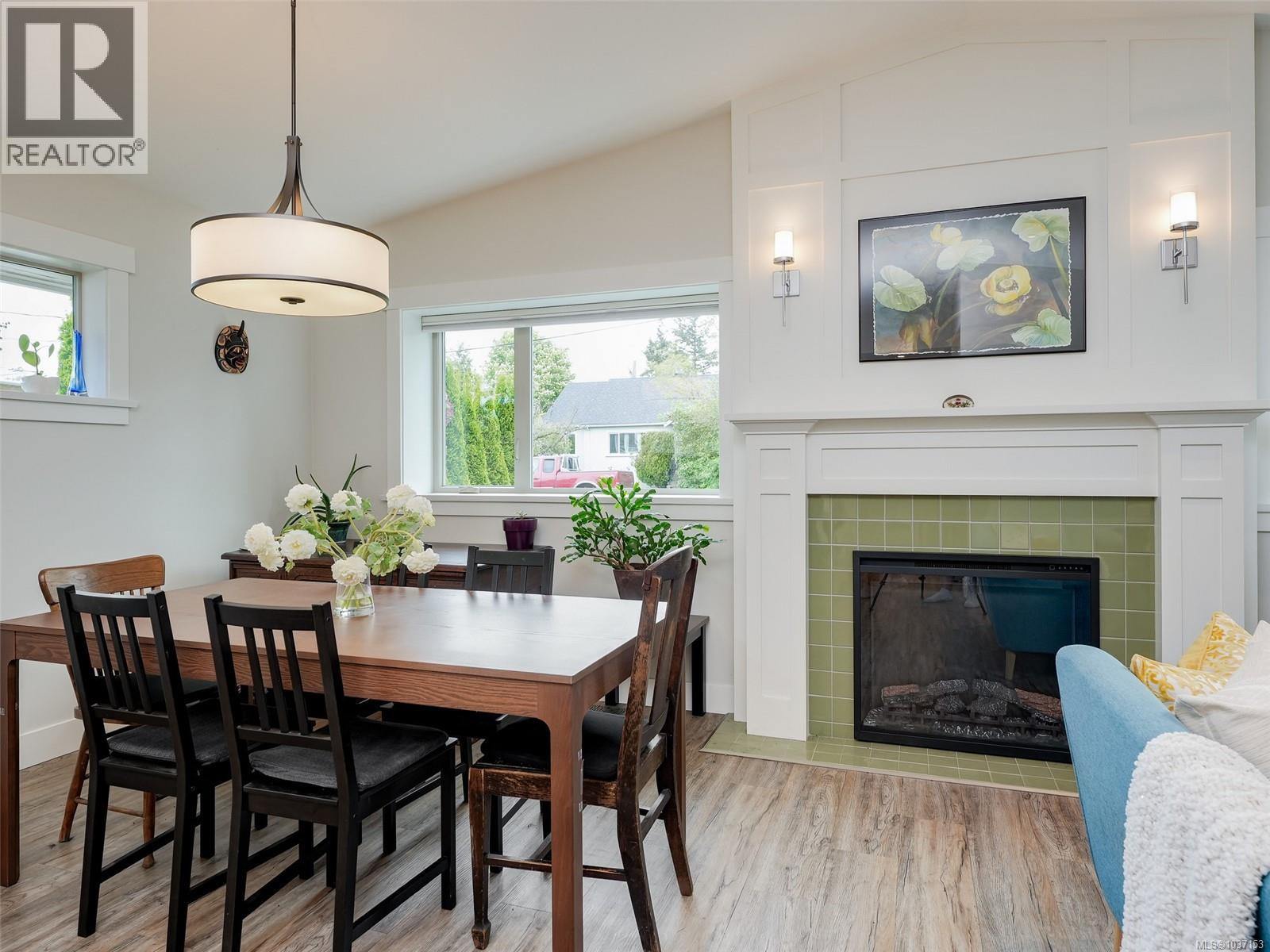3130 Somerset St - 8