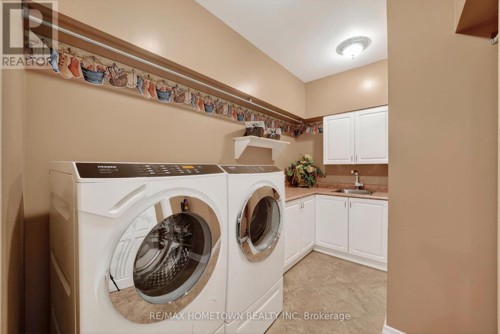 16024 LAKESIDE DRIVE - Image 33