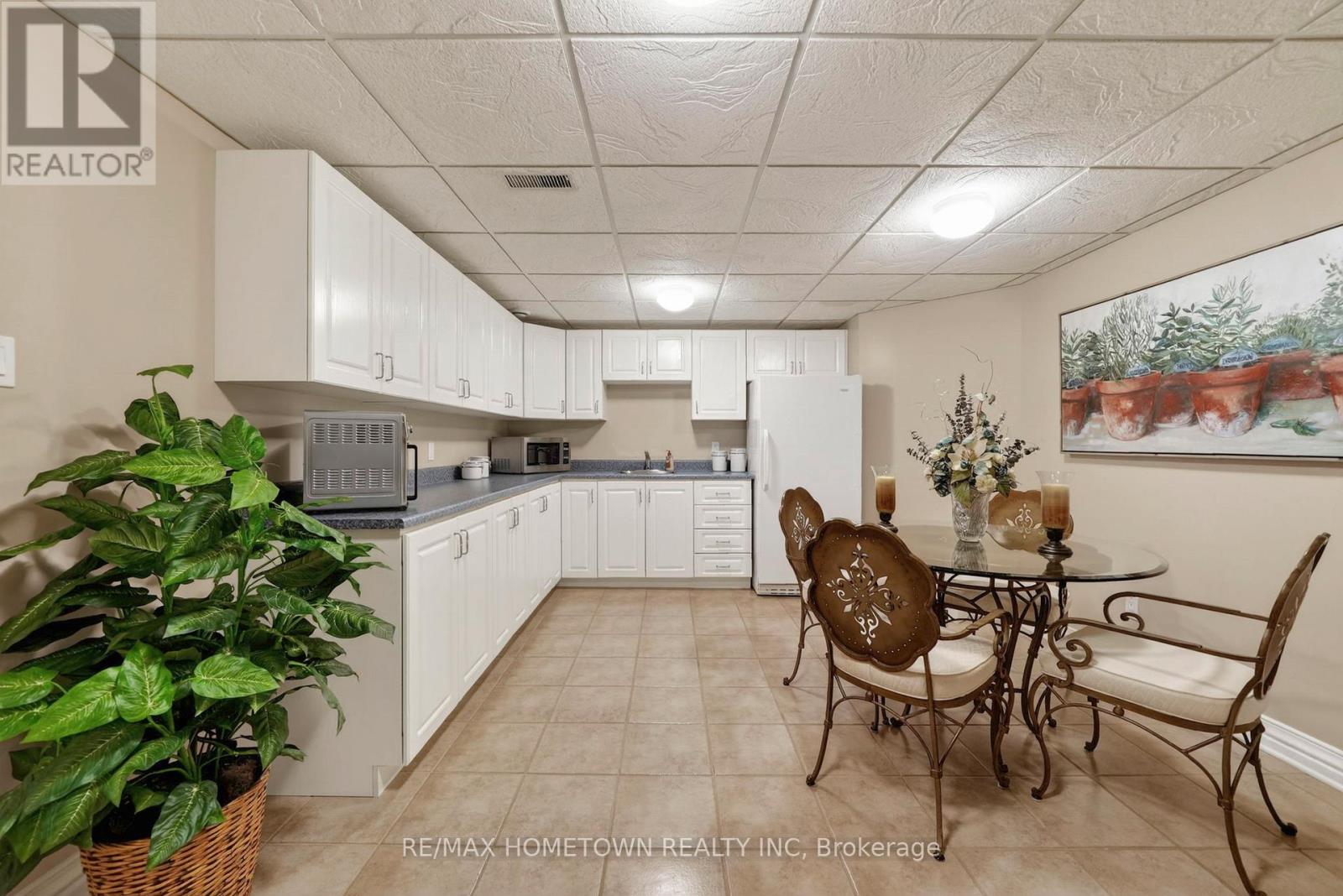 16024 LAKESIDE DRIVE - Image 35