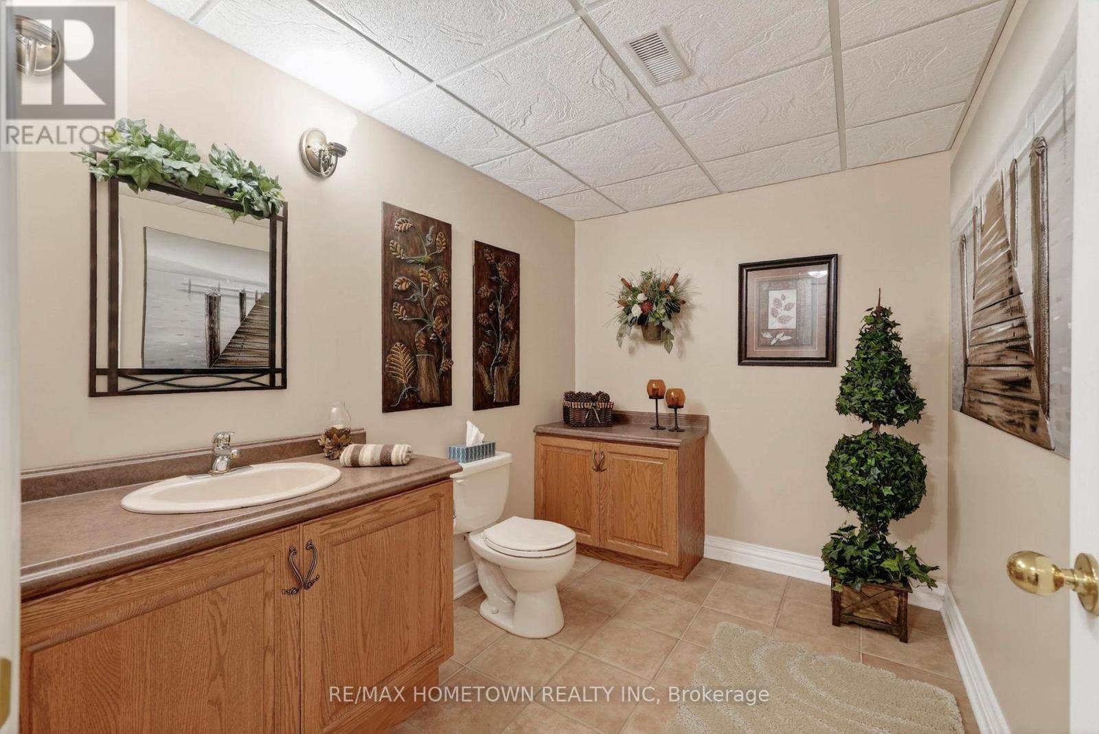 16024 LAKESIDE DRIVE - Image 43