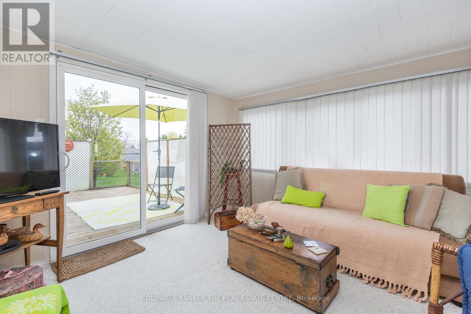 17 TREFOIL DRIVE - 15