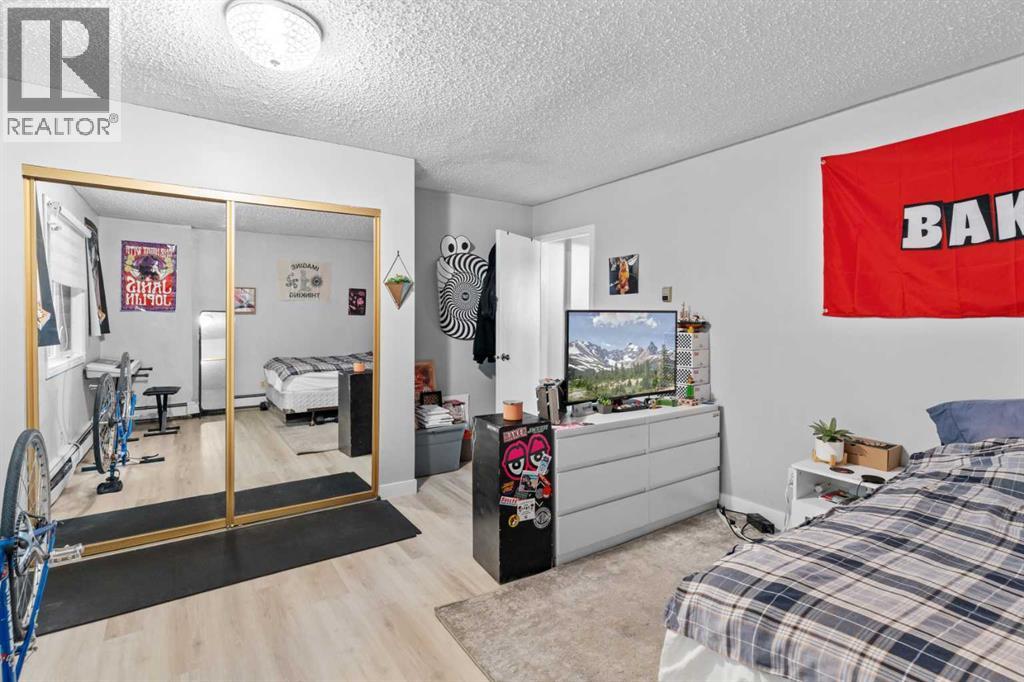 #102 333 2 Avenue NE - 27