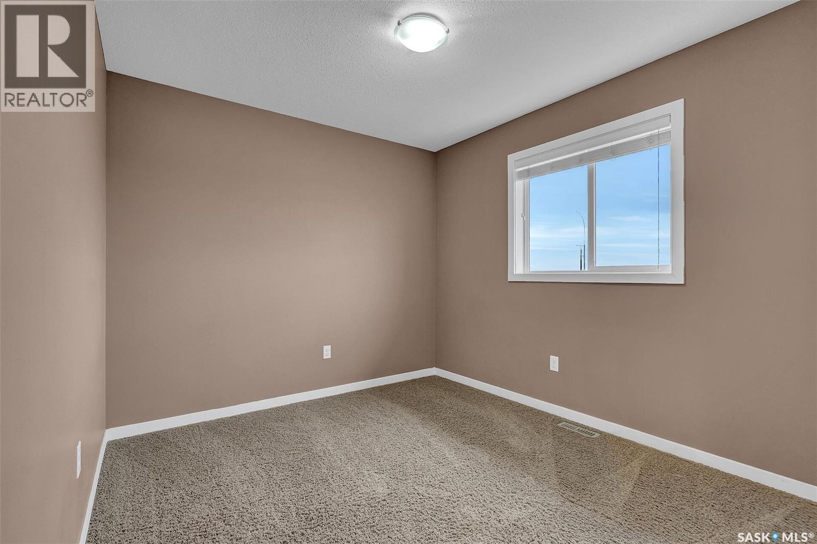 #23 4101 Preston CRESCENT - 12