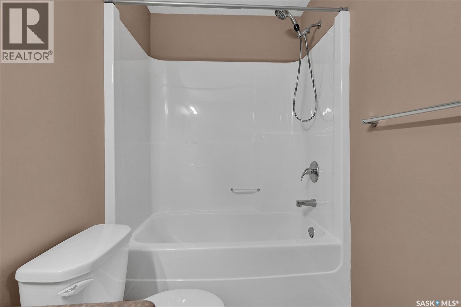 #23 4101 Preston CRESCENT - 21