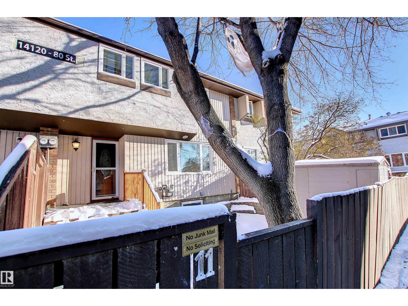 #11 14120 80 ST NW - 15
