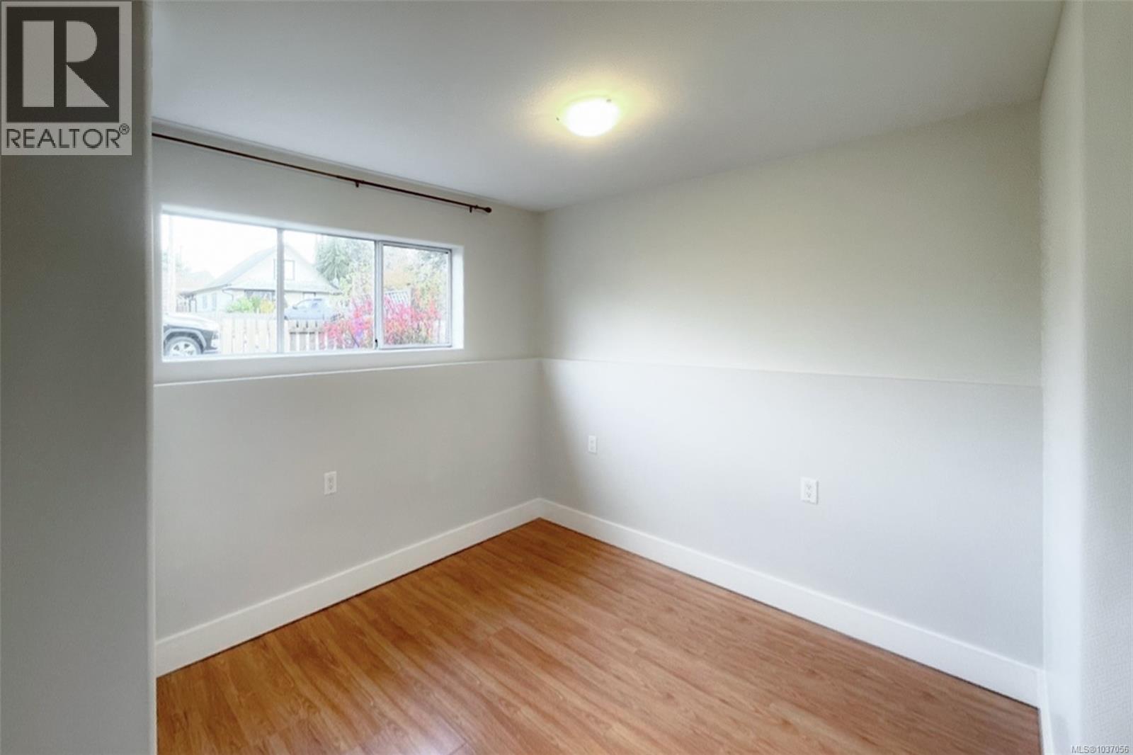 4852 David St - 21