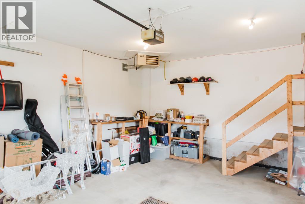 8821 120 Avenue — photo 37