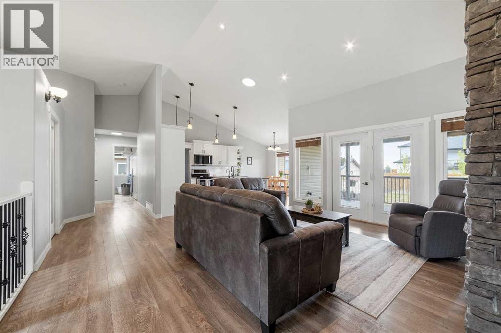 403 Centennial Avenue - 5