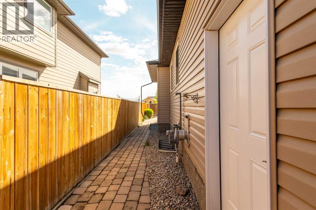 403 Centennial Avenue - 33
