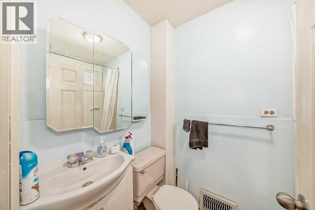 6437 19 Street SE - 26
