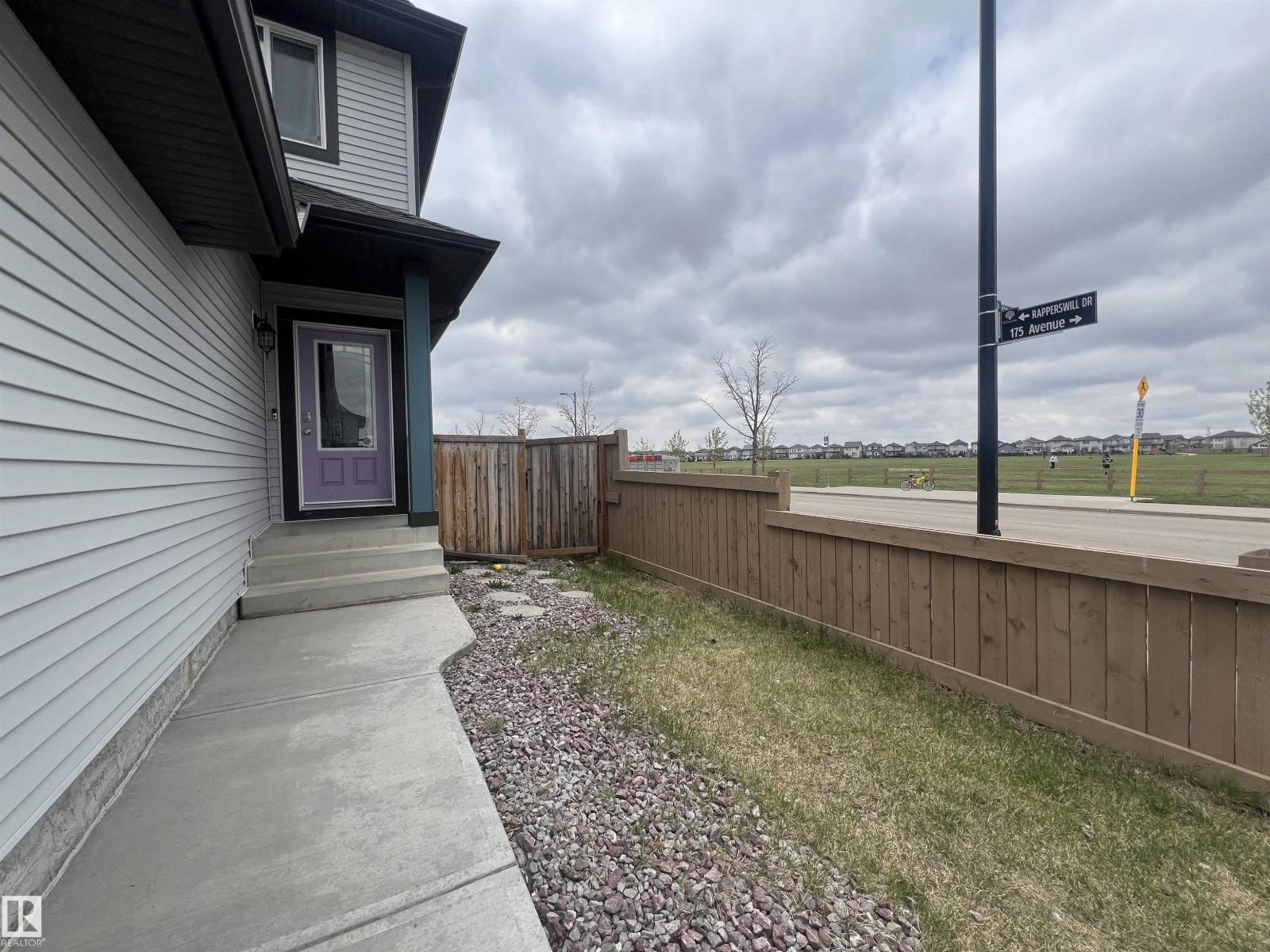 17432 120 ST NW - 5