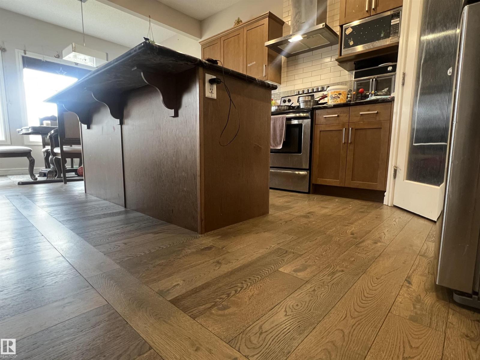 17432 120 ST NW - 12