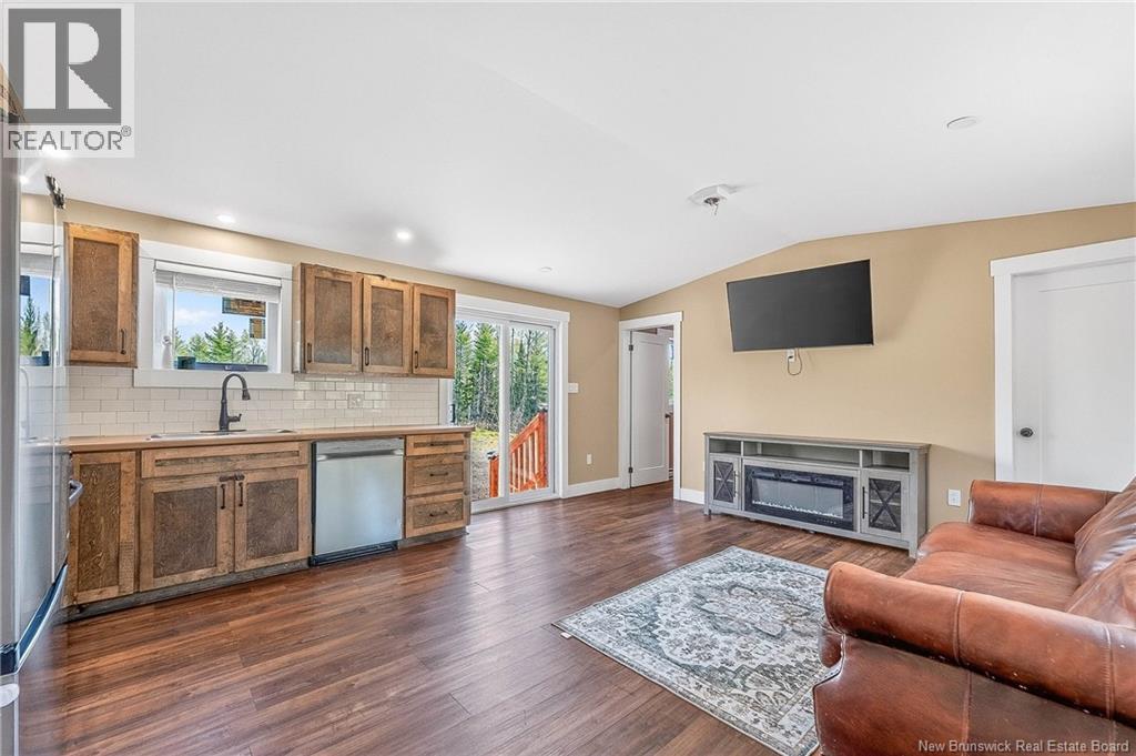 86 Hayman Avenue - 7